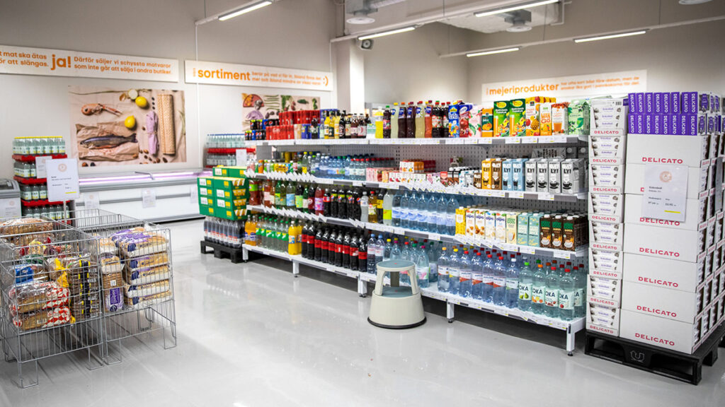Butikshyllor med matvaror, Matmissionen